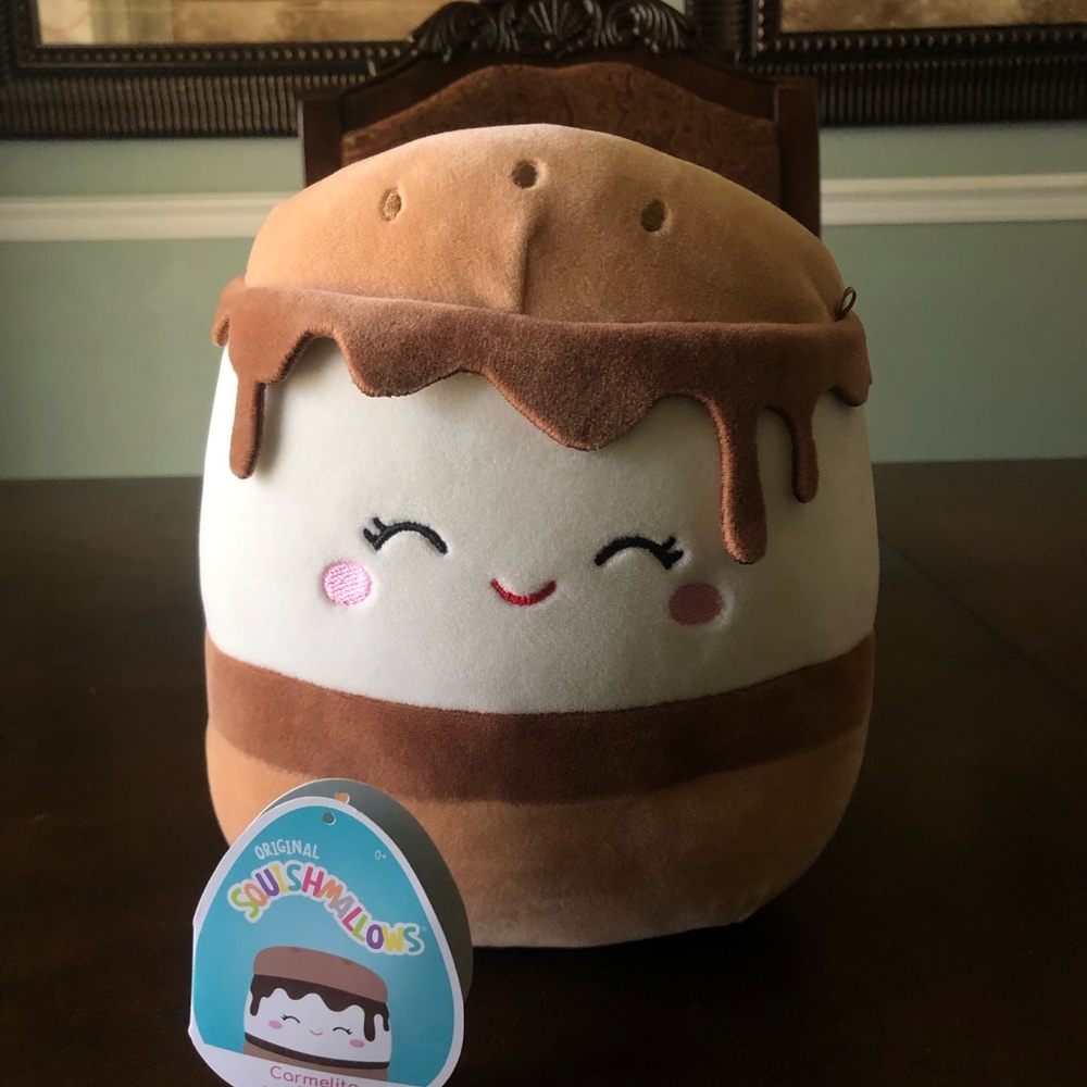 Carmelita the S’more 8” Squishmallow
